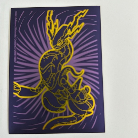 Pokemon RARE Trading Cards - Urshifu and Reshiram NEW - Picture 6 of 6